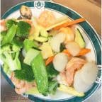 Best Steam Shrimp w Mixed Veg水煮虾杂菜 in Lakewood, OH